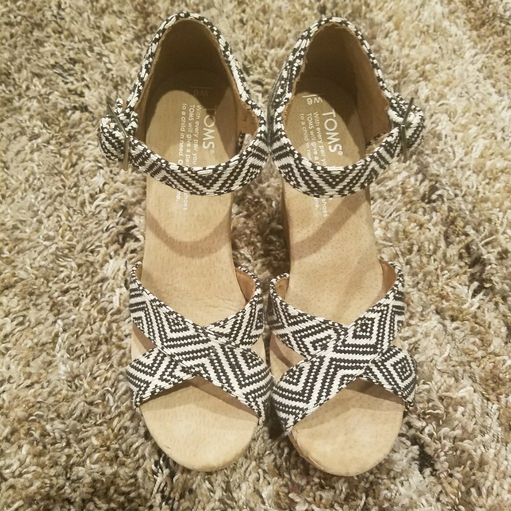 TOMS Sienna wedges